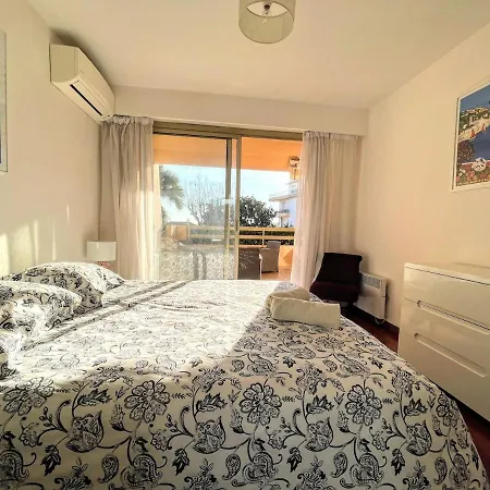 Serenity Yourhosthelper Lägenhet