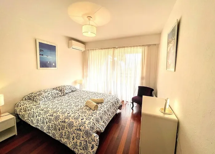 Serenity Yourhosthelper * Antibes